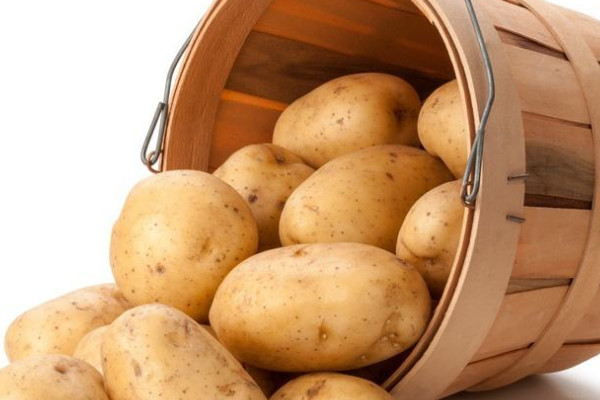 炒菜鹽放多了怎么辦？加這些食物可以避免菜過咸