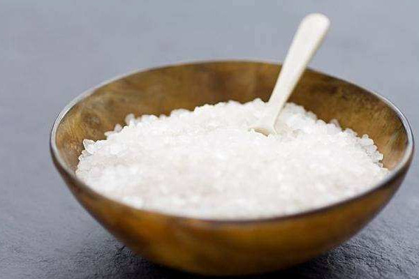 吃海鹽好還是食用鹽好？海鹽和食用鹽的區(qū)別