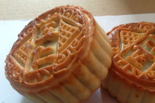 五仁月餅為什么難吃？購(gòu)買時(shí)注意看五仁月餅保質(zhì)期