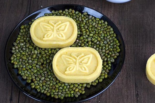 綠豆糕是蒸的嗎？南北綠豆糕的區(qū)別