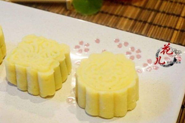 電烤箱怎么做綠豆糕？太黃或太綠的綠豆糕不要買