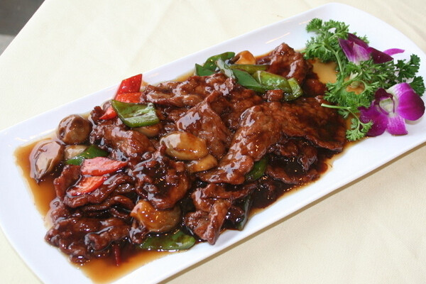 蠔油牛肉是哪個(gè)地方的菜？蠔油牛肉嫩是有竅門的
