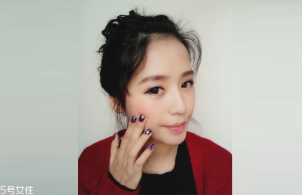 怎么化妝好看簡(jiǎn)單步驟 畫出美美妝容