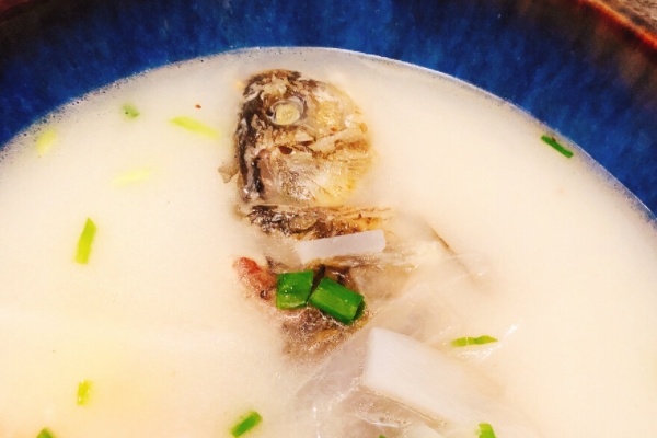 魚(yú)湯是苦的還能喝嗎 最好不喝