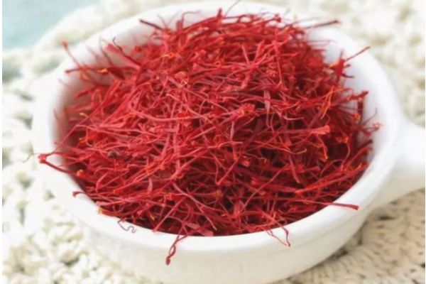 藏紅花什么時(shí)候喝最好 藏紅花早上空腹喝好嗎