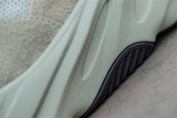 yeezy 700 salt海鹽開(kāi)箱測(cè)評(píng) 上腳非常棒