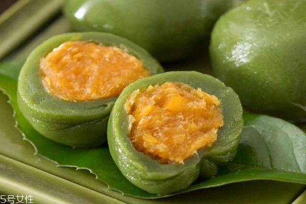 蒸青團(tuán)子多長時間 制作青團(tuán)的注意事項