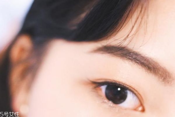 美瞳線(xiàn)有沒(méi)必要紋 紋美瞳線(xiàn)注意事項(xiàng)