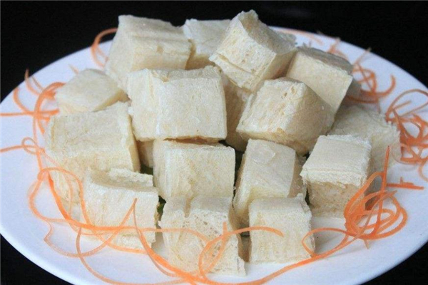 臭豆腐變黃還可以吃嗎 哪些人不宜吃臭豆腐