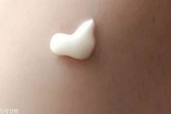 資生堂小針管成分 不會(huì)長脂肪粒