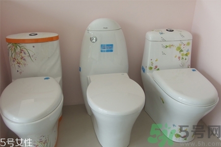 馬桶漏水的原因？馬桶漏水如何修理？