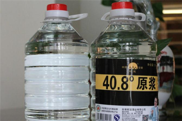 散裝白酒可以帶上火車(chē)嗎 散裝白酒屬于危險(xiǎn)品嗎