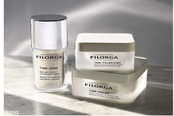 女性應(yīng)該怎么護(hù)膚呢 女性的護(hù)膚方法有什么呢 女性應(yīng)該怎么護(hù)膚呢 女性的護(hù)膚方法有什么呢