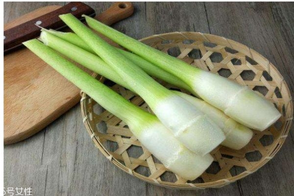 什么是茭白呢 茭白有什么營養(yǎng)價(jià)值呢