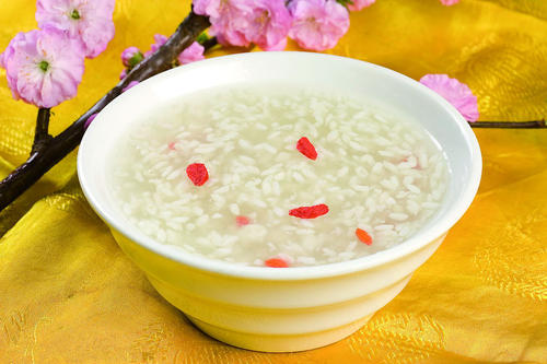 米酒幾天可以發(fā)酵好 怎么判斷米酒發(fā)酵好沒(méi)