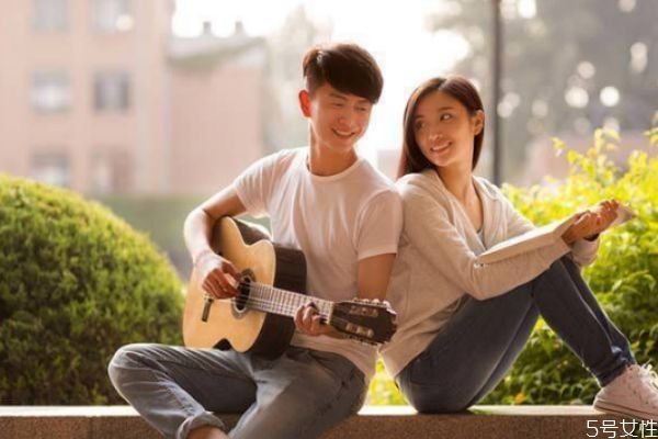 斷聯(lián)多久看出男人愛你 斷聯(lián)多久對方會(huì)想你