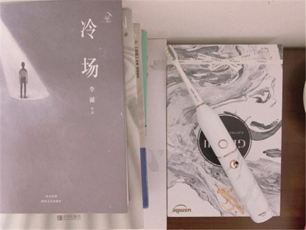 電動牙刷和普通牙刷哪個好？小編真實測評分享