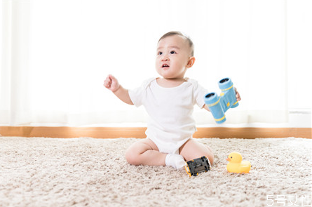 小兒斜視手術(shù)最佳年齡 幼兒應該如何預防斜視