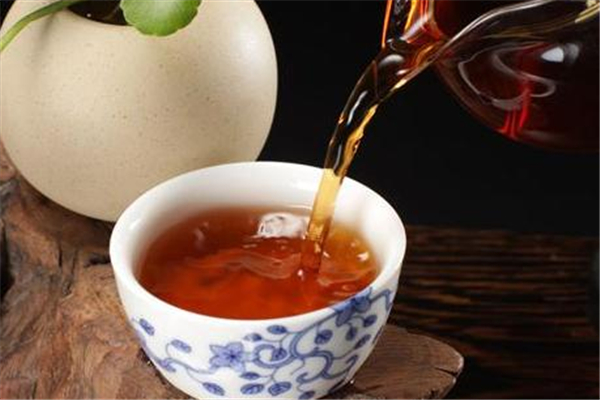 普洱茶煮著喝還是泡著喝 普洱茶煮多長時(shí)間好