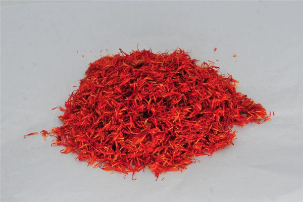 紅花可以調理月經(jīng)不調嗎 紅花對女生的身體有傷害嗎