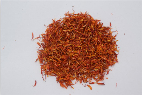 紅花可以調理月經(jīng)不調嗎 紅花對女生的身體有傷害嗎