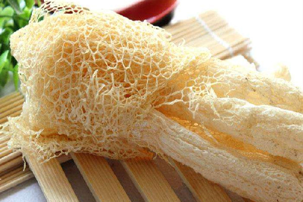 竹蓀要洗嗎 竹蓀怎么清洗沒(méi)有怪味
