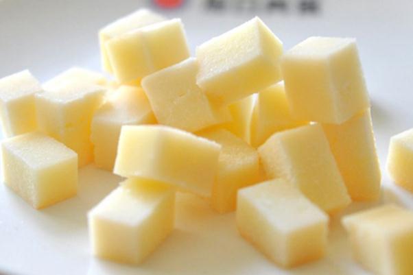 奶豆腐會(huì)便秘嗎 奶豆腐對身體的功效