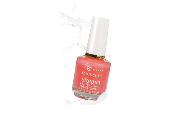 美甲營(yíng)養(yǎng)油可以涂在指甲上嗎 美甲營(yíng)養(yǎng)油涂完要擦掉嗎 美甲營(yíng)養(yǎng)油可以涂在指甲上嗎 美甲營(yíng)養(yǎng)油涂完要擦掉嗎